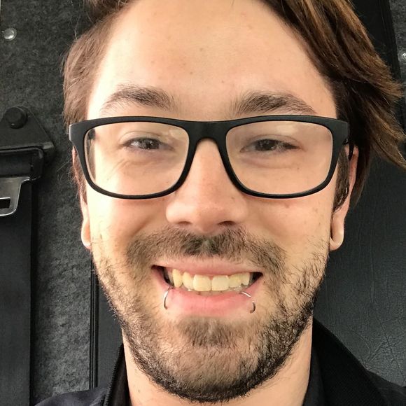 Meet your Posher, Josh - Picture 1 of 1